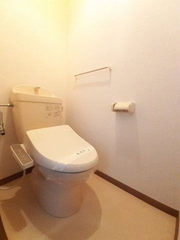 【トイレ】 | メゾンセレッソ　Ⅱ | 落ち着いたトイレです
