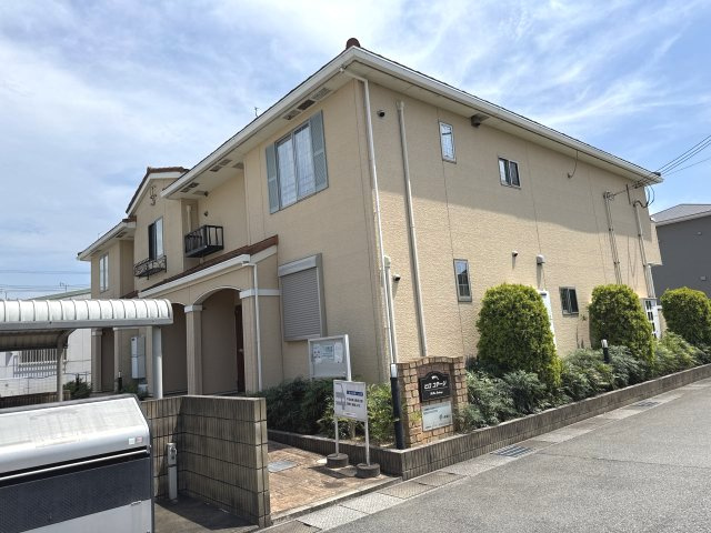 ヒロ　コテージの外観