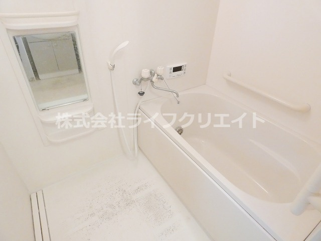 ウィステリア豊田の浴室