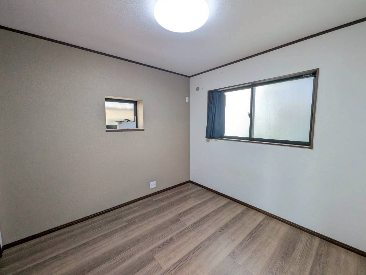 山ノ内中畑町の洋室