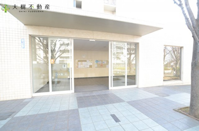 【エントランス】 | 『ペット飼育可』ルネ・エアズヒルⅣ番館9階　3ＬＤＫ　リフォーム済み【仲介手数料無料】