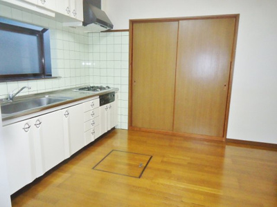 【キッチン】 | タウンハウス１