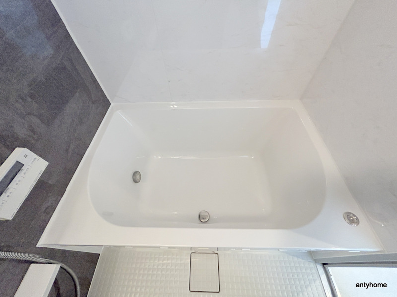 ルフォンプログレ堺筋本町タワーレジデンス　仲介手数料無料の浴室