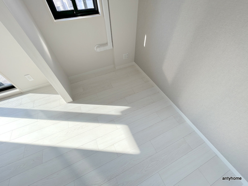 ルフォンプログレ堺筋本町タワーレジデンス　仲介手数料無料の洋室