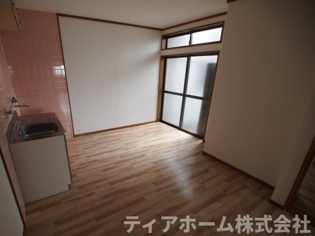 サンコーポ東中の居間・リビング|居間です