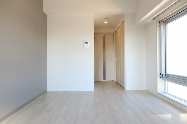 さいたま市浦和区仲町１丁目の賃貸マンションの寝室|☆広々8.5帖☆※別号室の内装写真です。