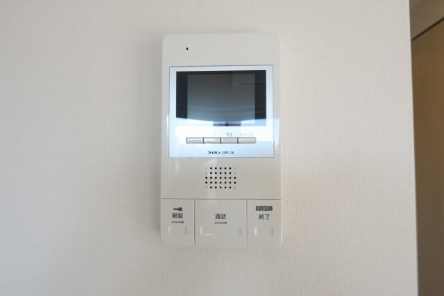 さいたま市浦和区仲町１丁目の賃貸マンションのセキュリティ|☆オートロック・TVモニターホン☆※別号室の内装写真です。