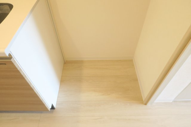 さいたま市浦和区仲町１丁目の賃貸マンションの内装|☆冷蔵庫スペース☆※別号室の内装写真です。