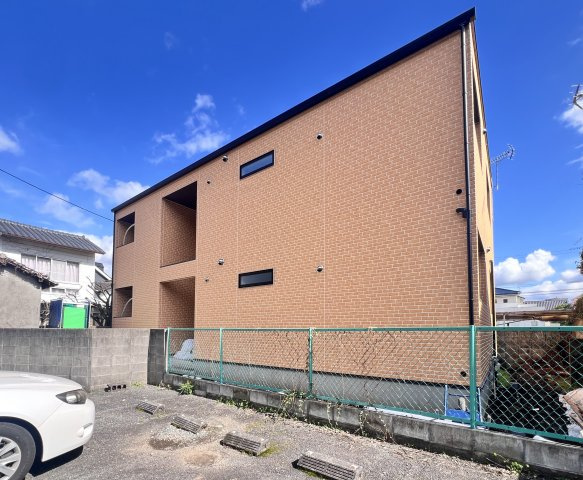 熊本市中央区壺川１丁目のアパートの外観