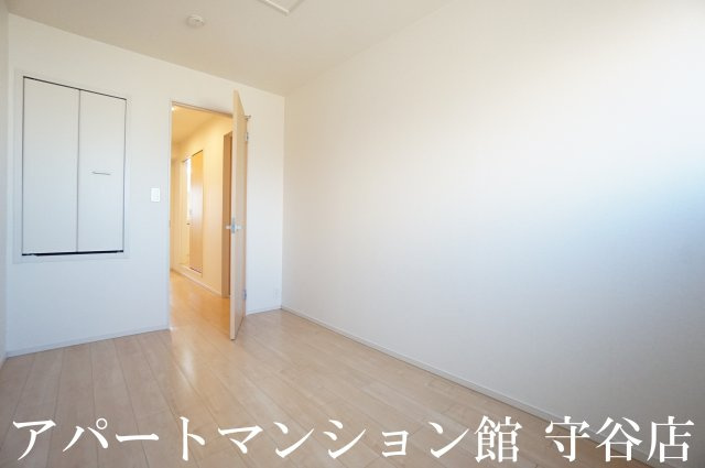 スリーゼの寝室