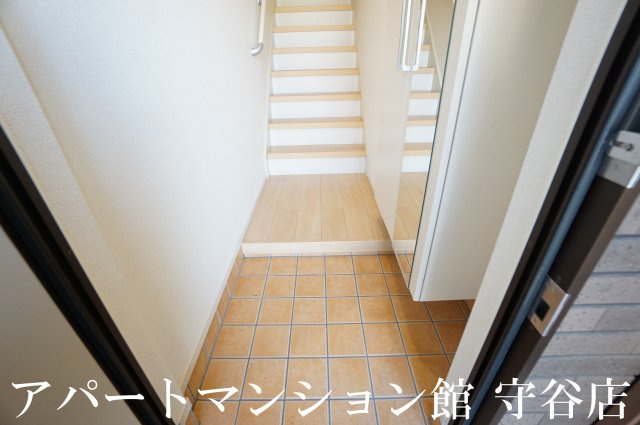 スリーゼの玄関