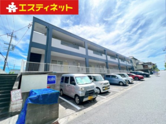 シャルマンハイツの外観