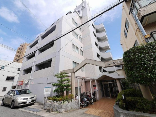 パールシティ王子公園の外観|室内は同タイプ別部屋の写真となります。