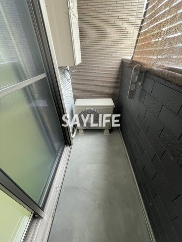 ヴィエント中小阪のバルコニー