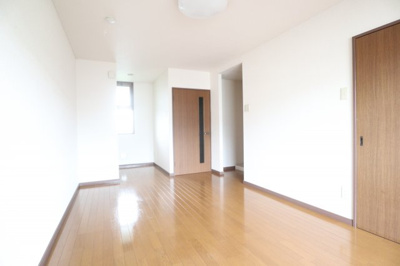 【居間・リビング】 | スプリングハイツⅢ