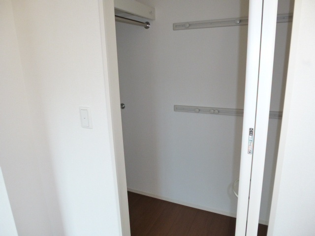 倉敷市川入のアパートの収納|クローゼット
