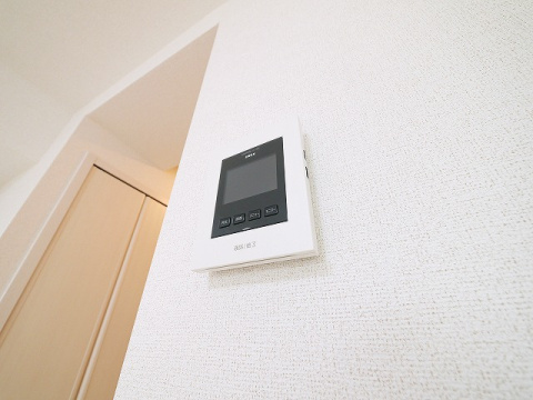 ラ・ステラ学園前のセキュリティ|モニター付きインターホン