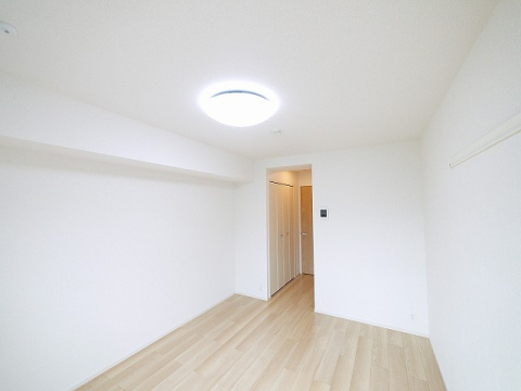 ラ・ステラ学園前の洋室|ゆったりした洋室です