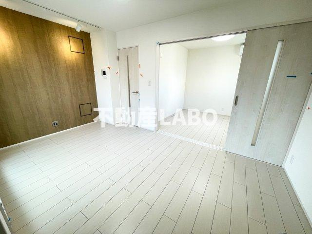 フジパレス長居西Ⅲ番館の居間・リビング