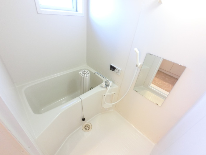 クラージュタウン　Ａ/Ｂ/Ｃの浴室|高崎、前橋、伊勢崎エリアのお部屋探しはエンドスケープまで！お客様の理想お聞かせ下さい♪