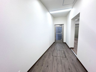 【玄関】 | 南街１丁目住付店舗