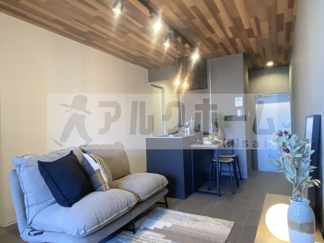 ステイザハウス河内国分の居間・リビング