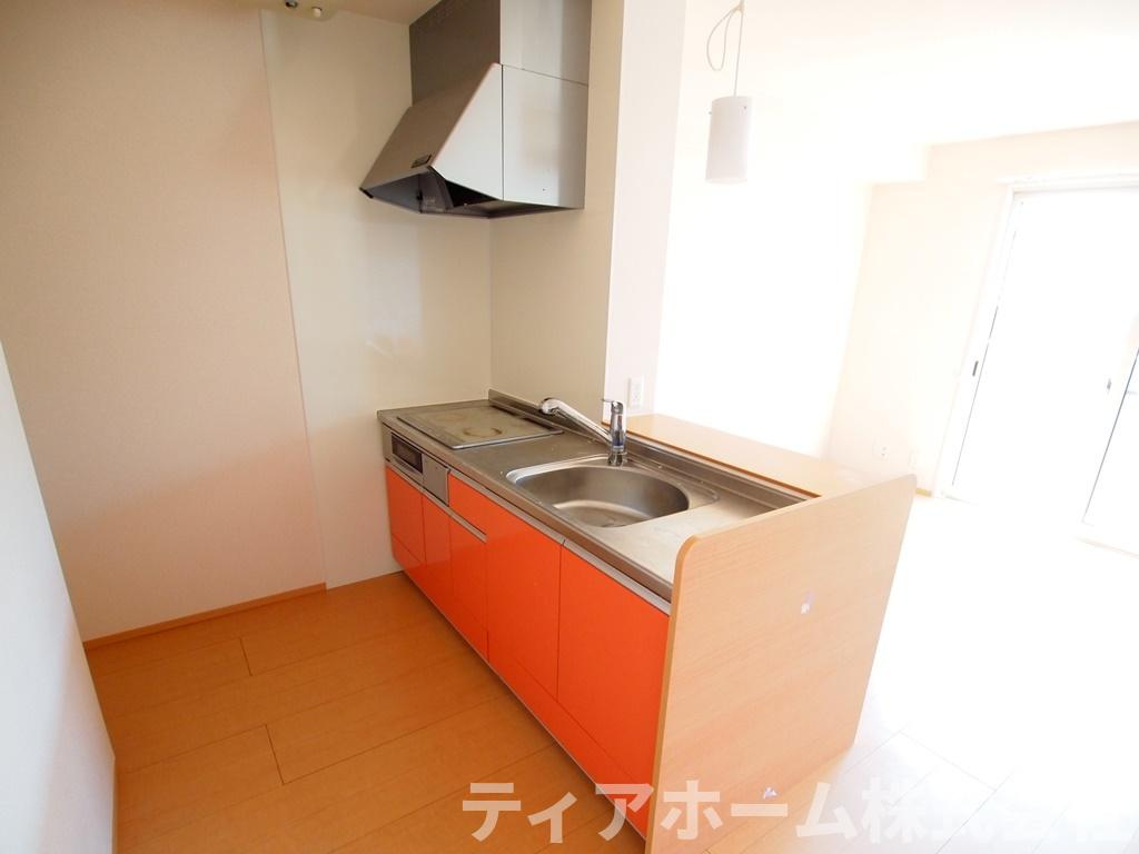 北葛城郡広陵町馬見北８丁目のハイツのキッチン|お料理しやすいキッチンです