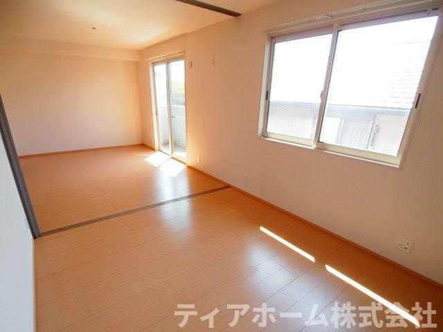 北葛城郡広陵町馬見北８丁目のハイツの洋室|使い勝手のいい洋室です