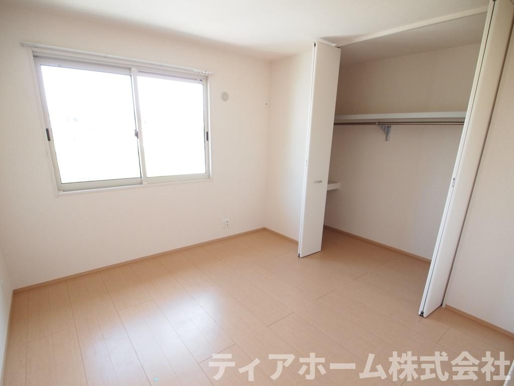 北葛城郡広陵町馬見北８丁目のハイツの洋室|広々とした洋室です