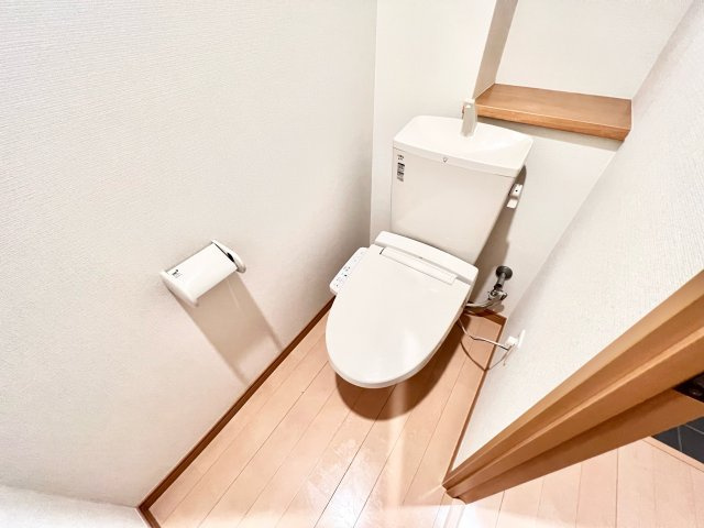 Grun bergのトイレ|※別部屋参考写真