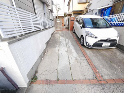 【駐車場】 | 北五葉4丁目貸戸建 | サイズは現地要確認