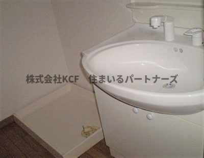 【洗面所】 | サングレード櫛原 | 明るい洗面所です