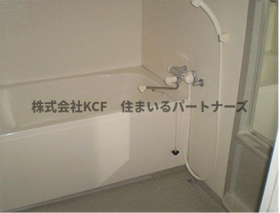 【浴室】 | サングレード櫛原 | お風呂です