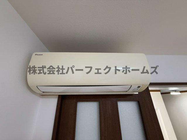 高柳2丁目テラスハウス　賃貸の設備|エアコン(残置物)