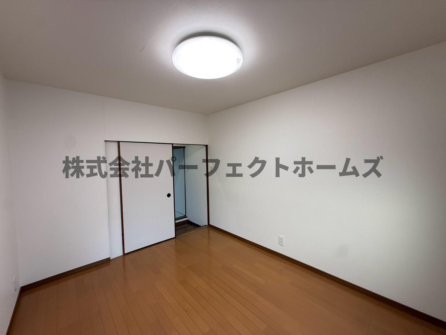 高柳2丁目テラスハウス　賃貸の洋室|個人の部屋や寝室として使える洋室です