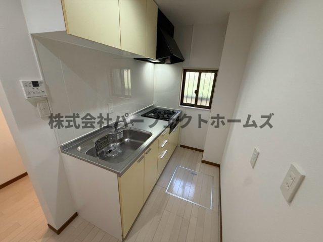 高柳2丁目テラスハウス　賃貸のキッチン|きれいなキッチンです