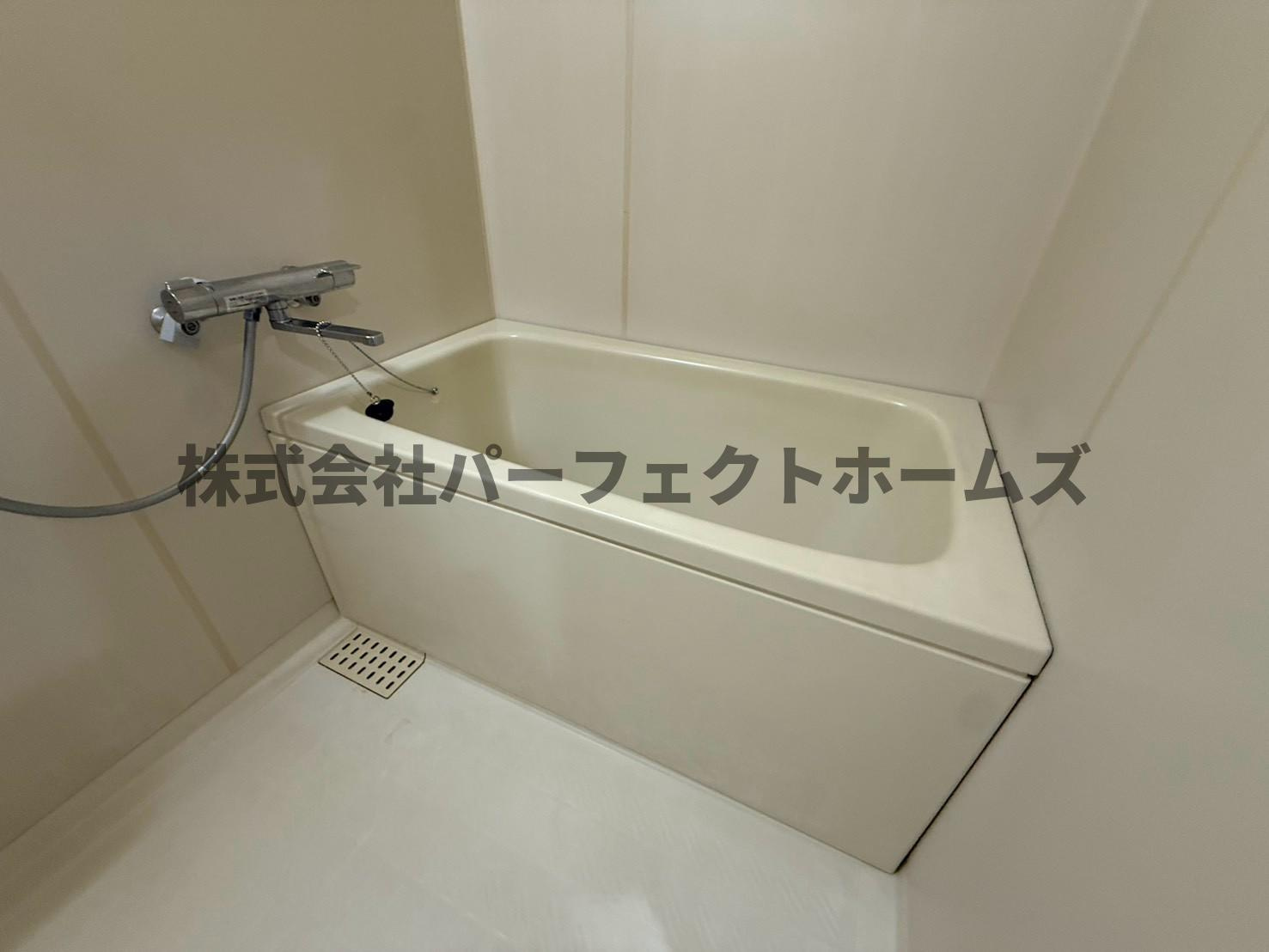 高柳2丁目テラスハウス　賃貸の浴室|日々の暮らしに欠かせないお風呂です
