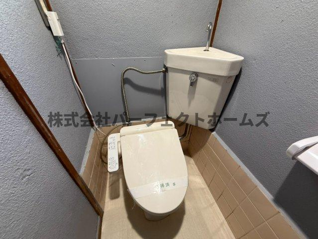 高柳2丁目テラスハウス　賃貸のトイレ|ゆったりとした空間のトイレです