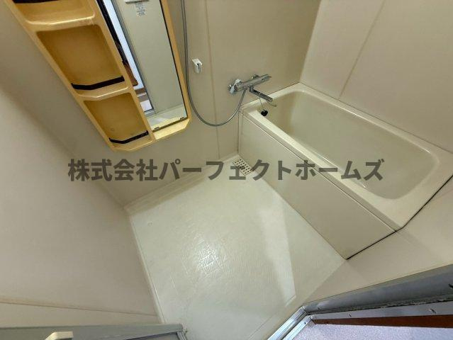 高柳2丁目テラスハウス　賃貸の浴室|日々の暮らしに欠かせないお風呂です