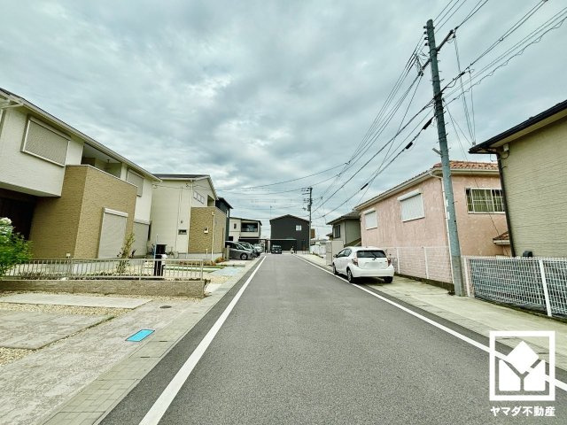 大津市瀬田３丁目　2期　2号地の前面道路含む現地写真