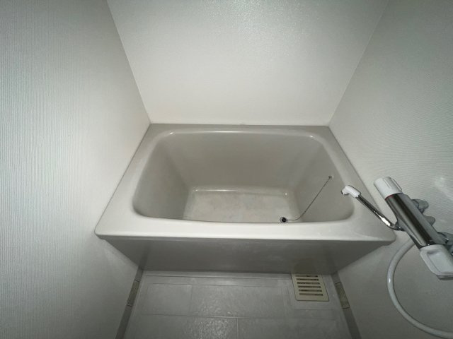 サンヒルズ西今宿の浴室