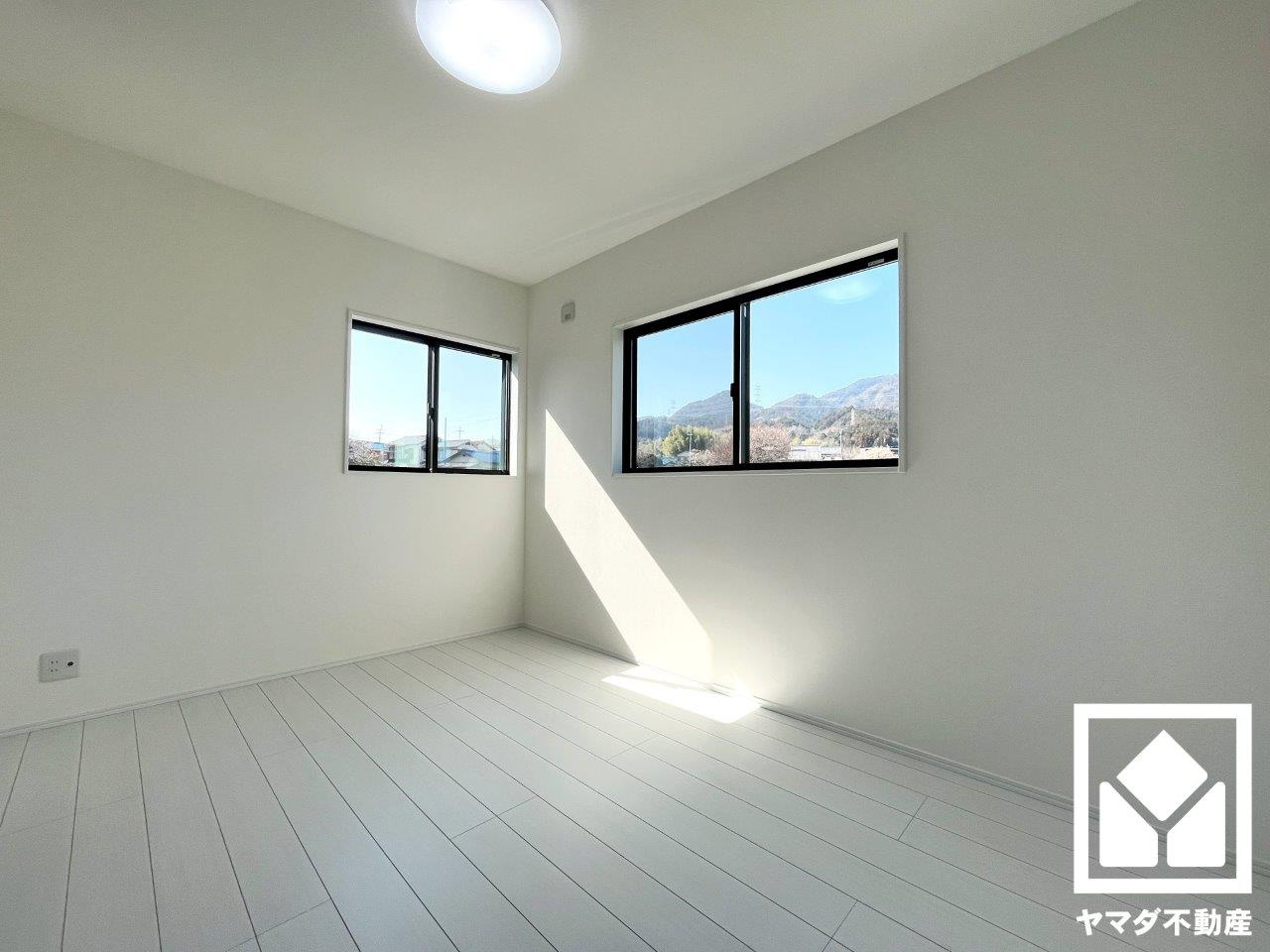 大津市下阪本２丁目　2号棟の子供部屋