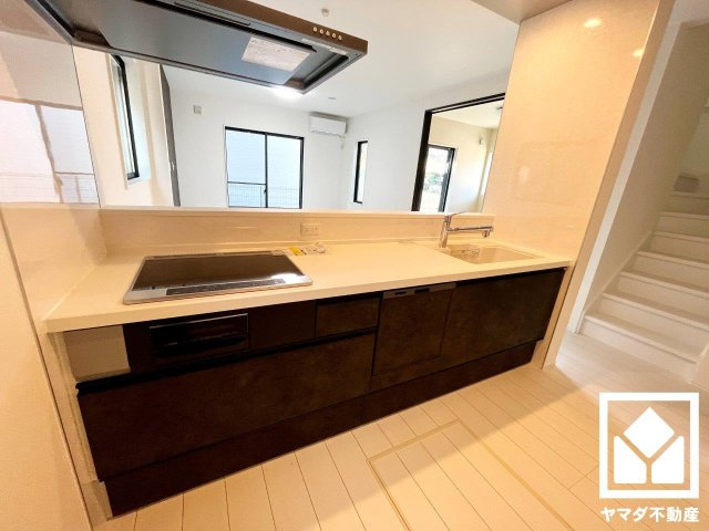 大津市下阪本２丁目　2号棟のキッチン