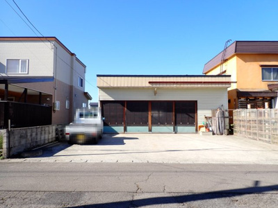 【外観】 | 黒石市角田車庫