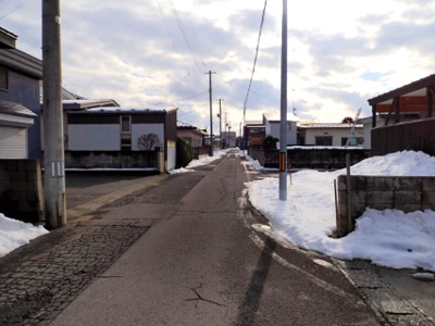 【その他】 | 黒石市角田車庫 | 前面道路