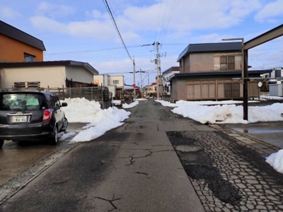 【その他】 | 黒石市角田車庫 | 前面道路
