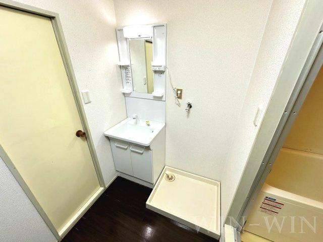 カースル50 A棟の独立洗面台|イメージ（同建物内別部屋の写真です）
