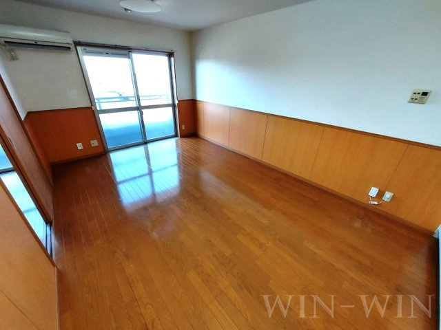 リビオ禎紫園 Ⅰの居間・リビング