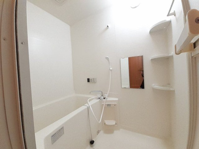 【浴室】 | ファミィーユⅠ