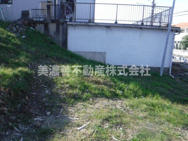 ５９０５４　羽島郡岐南町薬師寺土地の外観